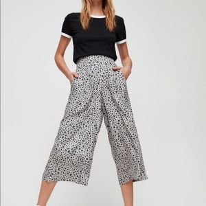 Sunday Best (Aritzia) Sullivan pant - size L